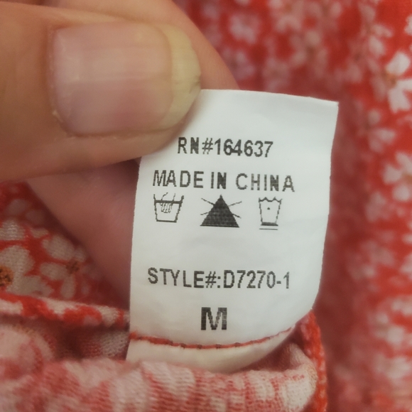 Vestique Miss Independent Red and White Floral Dress. - Picture 13 of 14